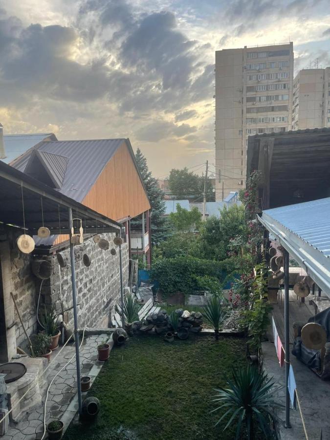 Villa Grig Erevan Esterno foto